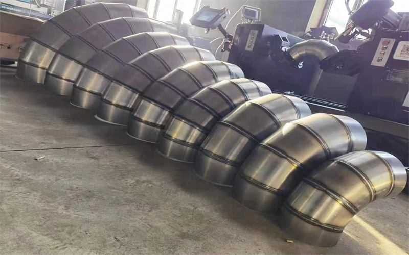 管道異形件風帽天圓地方三通變徑,長沙科聯(lián)環(huán)保科技有限公司,長沙排污煙囪,長沙通風管道,長沙除塵管道,湖南排污煙囪,湖南通風管道,湖南除塵管道